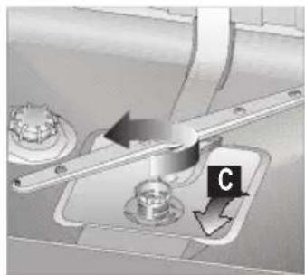Defy DDW 156 - Cleaning the spray arms - 2