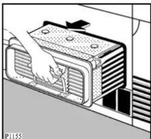 Tricity Bendix TM 310 W - Cleaning the condenser unit - 3