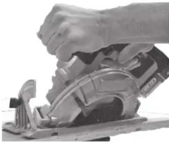 Meec Tools 000-708 - Innstilling av sagedybde - 2