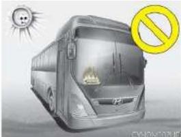 HYUNDAI Unicity (2017) - 인화성,폭발성 물질 차내 방치금지 - 1