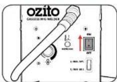 Ozito MWR-9045 - FEEDING THE WELDING WIRE - 7