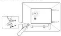 Logik L07DPF10 - Attaching the Stand - 2