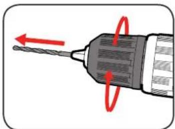 Ozito PX5PAK-005 - Removing a Drill Bit - 1