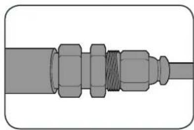 Ozito MWR-135 - Attaching the Shielding Gas Hose and Regulator - 2