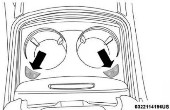 Chrysler 300 (2020) - LightedCupholders—IfEquipped - 3