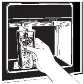 Diagram showing a hand inserting a container into a device with Chinese labels, likely illustrating a physical or chemical process.
