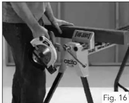 Ozito UJC-860 - Fitting the Log Jaws - 1