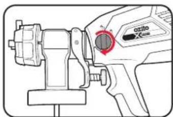 Ozito PXOSGS-018 - Attaching The Spray Head - 3