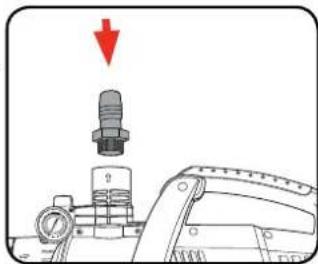 Ozito CPP-802 - Connecting to the discharge outlet - 3