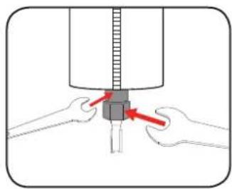 Ozito LTM-3000 - Installing a Router Bit - 2