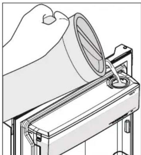 ELECTROLUX ETB3760K-H - Water Tank Refilling - 2