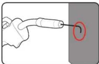Ozito IMW-100 - Loading The Torch - 8