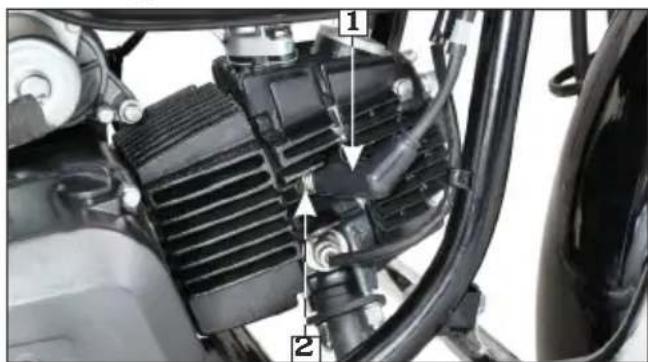HERO Splendor+ Xtec (2022) - SPARK PLUG INSPECTION Recommended spark plugs: NGK-CR7HSA, BOSCH-UR4AC, Federal Mogul-P-RZ9HC - 1