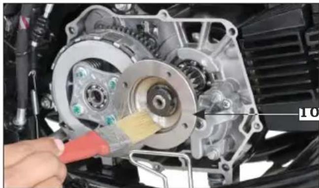 HERO Splendor+ Xtec (2022) - OIL FILTER SCREEN & CENTRIFUGAL FILTER - 3