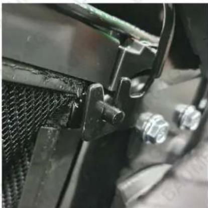 Baumr-AG 550CX - Assembly - 7