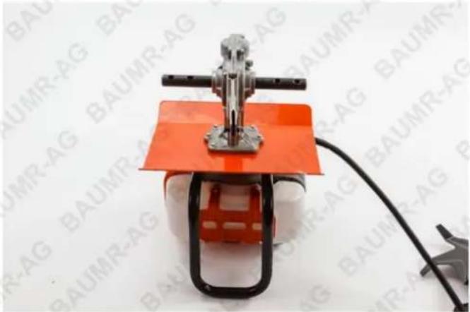 Baumr-AG BT-577 - Step 1: Attaching the tiller blades - 1