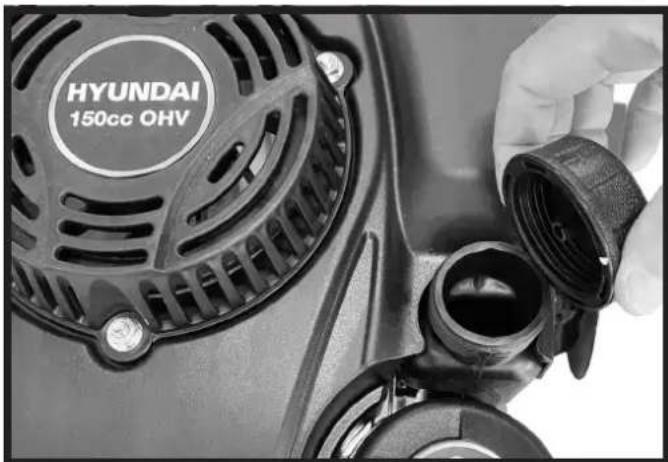 HYUNDAI HYT150 - Adding Fuel - 2