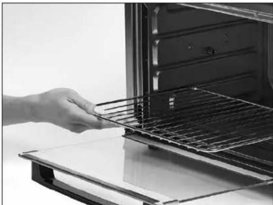 Emeril Lagasse Power AirFryer 360 XL S-AFO-004 - USING THE BAKING PAN - 2