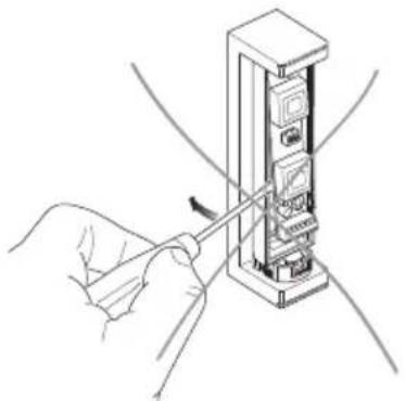 Vimar 01740 - Avvertenze - 1