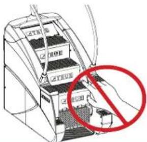Diagram of a computer with labeled ports and a red prohibition symbol indicating no operation