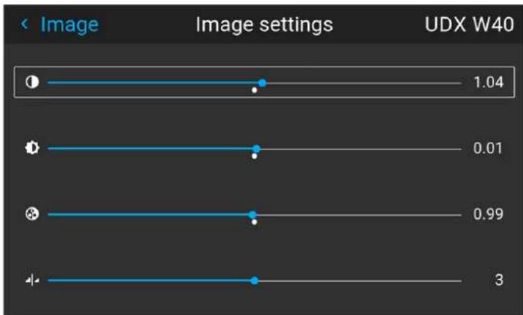 Barco M4K22 - How to set up Brightness Level - 2