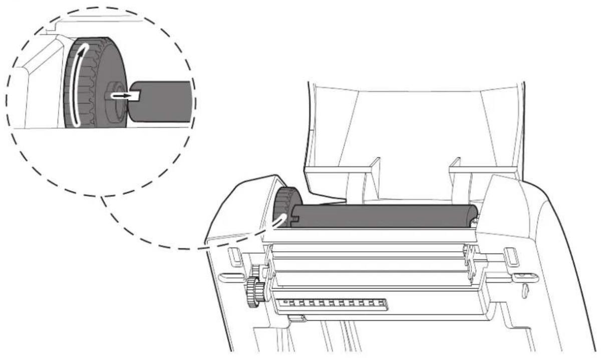CUSTOM D4 102 - Loading the ribbon roll - 5
