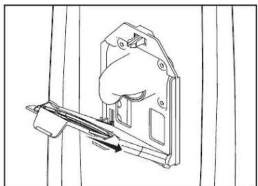 TORNADO Roam 97300 - MAINTENANCE AND CARE Replacing the Vacuum Bag - 3