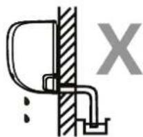 COMFEE CF-CFW18B IU - NOTE ON DRAIN HOSE PLACEMENT - 4