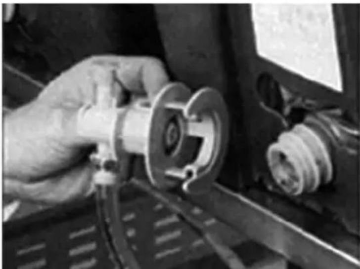 Servend S-150 - The procedure below is for the sanitation of one syrup circuit at a time. Repeat to sanitize additional circuits. - 1