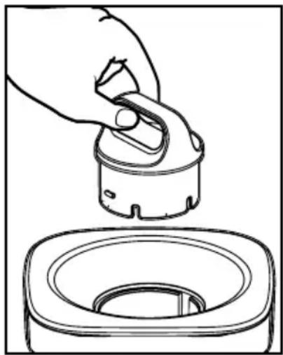 OSTER BLST3A-R2T - Utilizando la apertura para alimentos en la tapa del vaso - 2