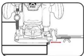 Ozito PXBPRS-018 - Adjusting The Parallel Guide - 2