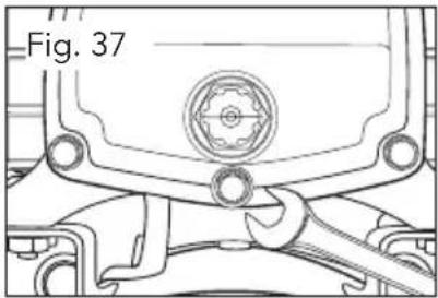 Full Boar FBT-5100U - Changing the oil - 1