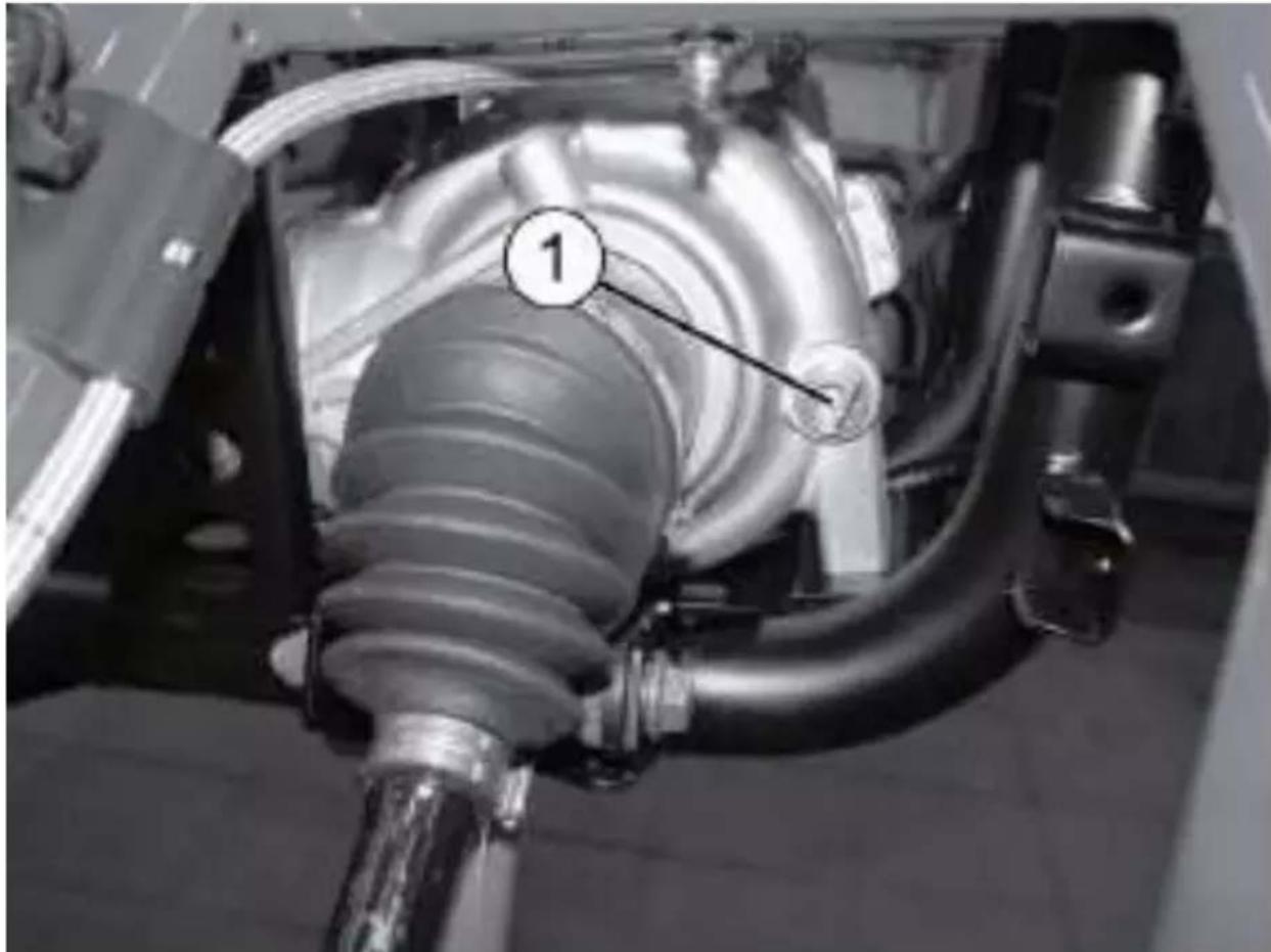POLARIS RZR Trail S 900 Sport (2023) - DEMAND DRIVE FLUID CHECK - 1