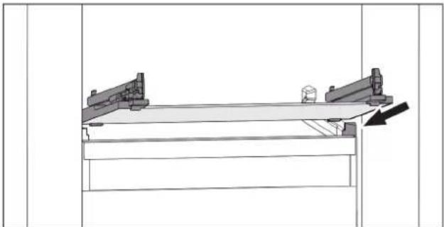 LIEBHERR ICNh 5123 - Inserting glass shelf - 1