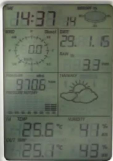 TIME 14:37 MORARY 25 14 WORD P Direct DATE 29. 1.6 RAW 10 3.3 mm Risks Watts 9706 Numb TREMACY PRESSURE HISTORY IN TEMP 25.6 °C HURRICITY OUT TINY 25.1 °C 98 % 98 mm