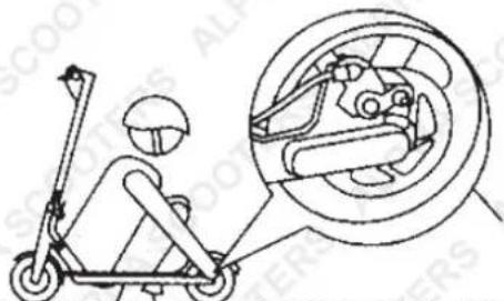 Diagram showing a scooter with a head-mounted sensor and its wheel assembly, annotated with Chinese text.