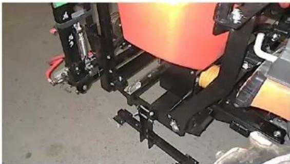 Maruyama BSM201 - How to Use the Winch and Adjust the Spray Height - 4
