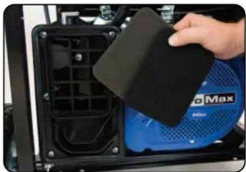 DuroStar DS10000E - Remove the filter cover - 1