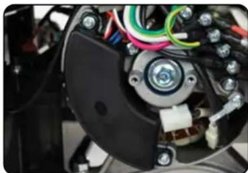 DuroStar DS10000E - Disconnect wires from brush - 1