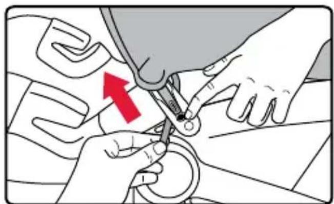 BRITAX B-Safe Gen2 - Cómo retirar la cubierta - 1