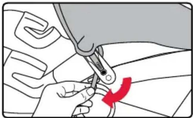 BRITAX B-Safe Gen2 - Replacing the Cover - 8