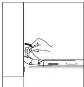 Euromaid EGE9TS - Cleaning the oven door - 2