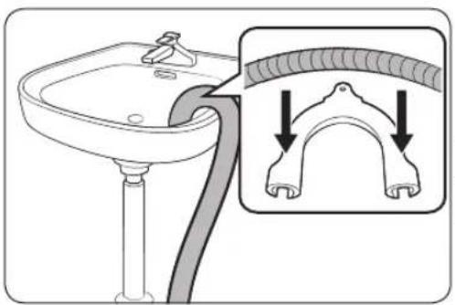 Equator EZ4800V - Connecting to the Drain Hose - 1