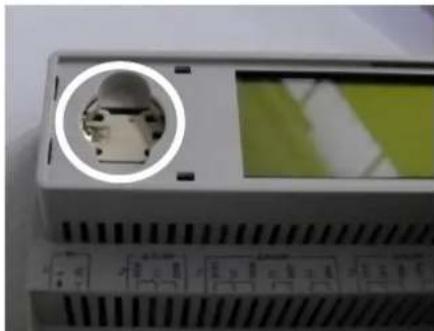 DAIKIN EWAD240TZSLB1 - Controller maintenance - 3