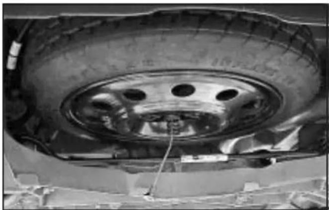 Buick Century (2005) - CAUTION: - 1