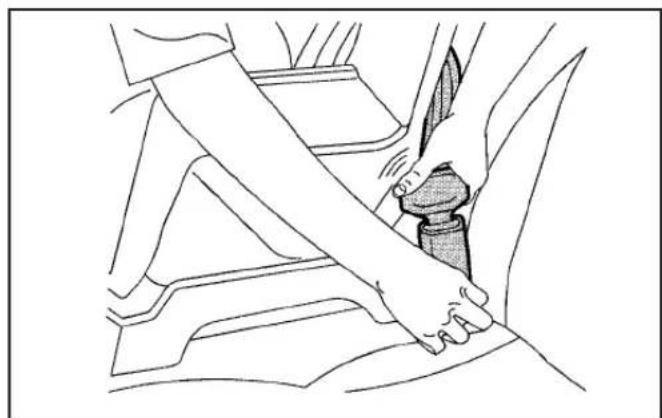 Buick Century (2005) - Securing a Child Restraint in a Center Rear Seat Position - 2