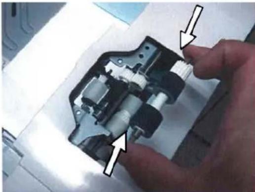 XEROX Color C75 Press - Replacing the OHCF feed rolls - 3