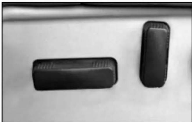 Buick Lesabre (2001) - Power Seat(s) (If Equipped) - 1