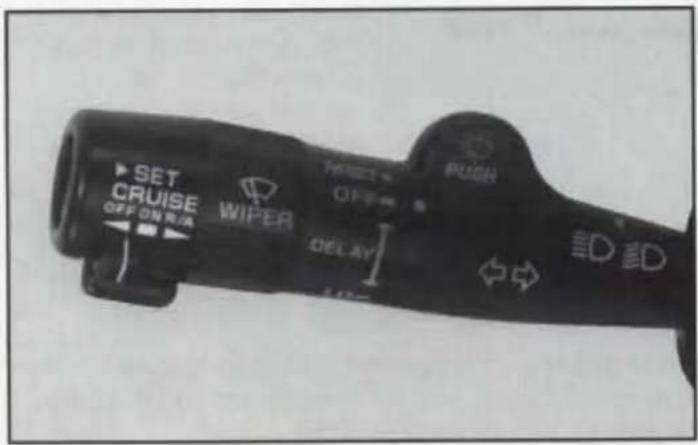 SET CRUISE OFF ON R/A WIPER PUSH OFF DELAY D ID