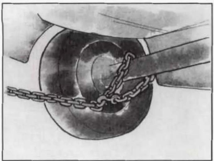 Illustration of a mechanical joint or pipe connection with chains, no text or symbols present